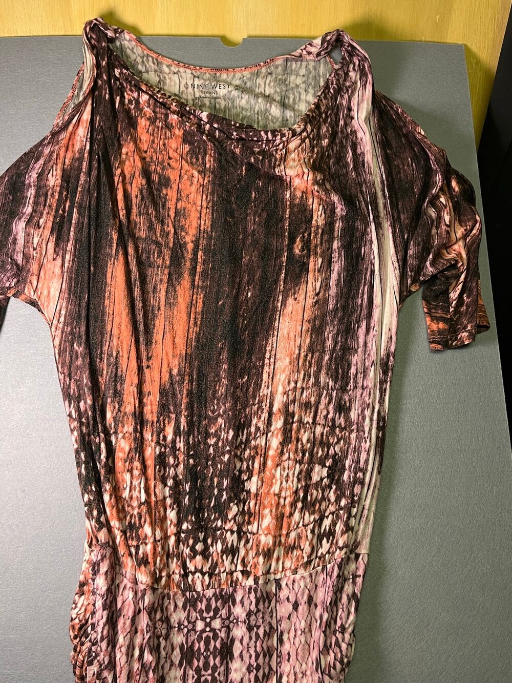 Nine West Jeans
Women's Cold-Shoulder Top
- Pink, Coral & Black Abstract Print